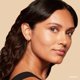 thumbnail image 3 of Tinte para piel Bobbi Brown, dorado enriquecido con vitaminas, 50 ml, SPF 15, 3 of 3