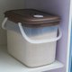 thumbnail image 5 of Cubo de almacenamiento de caja de barril de arroz de plástico estilo japonés marrón Sunnimix Contenedor de almacenamiento de arroz, 5 of 8