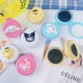 thumbnail image 4 of Sanrio-Mini peine portátil plegable de dibujos animados, Hello Kitty, My Melody Kuromi, Cinnamoroll con espejo, herramienta de belleza de amor, regalo Kawaii, 4 of 5