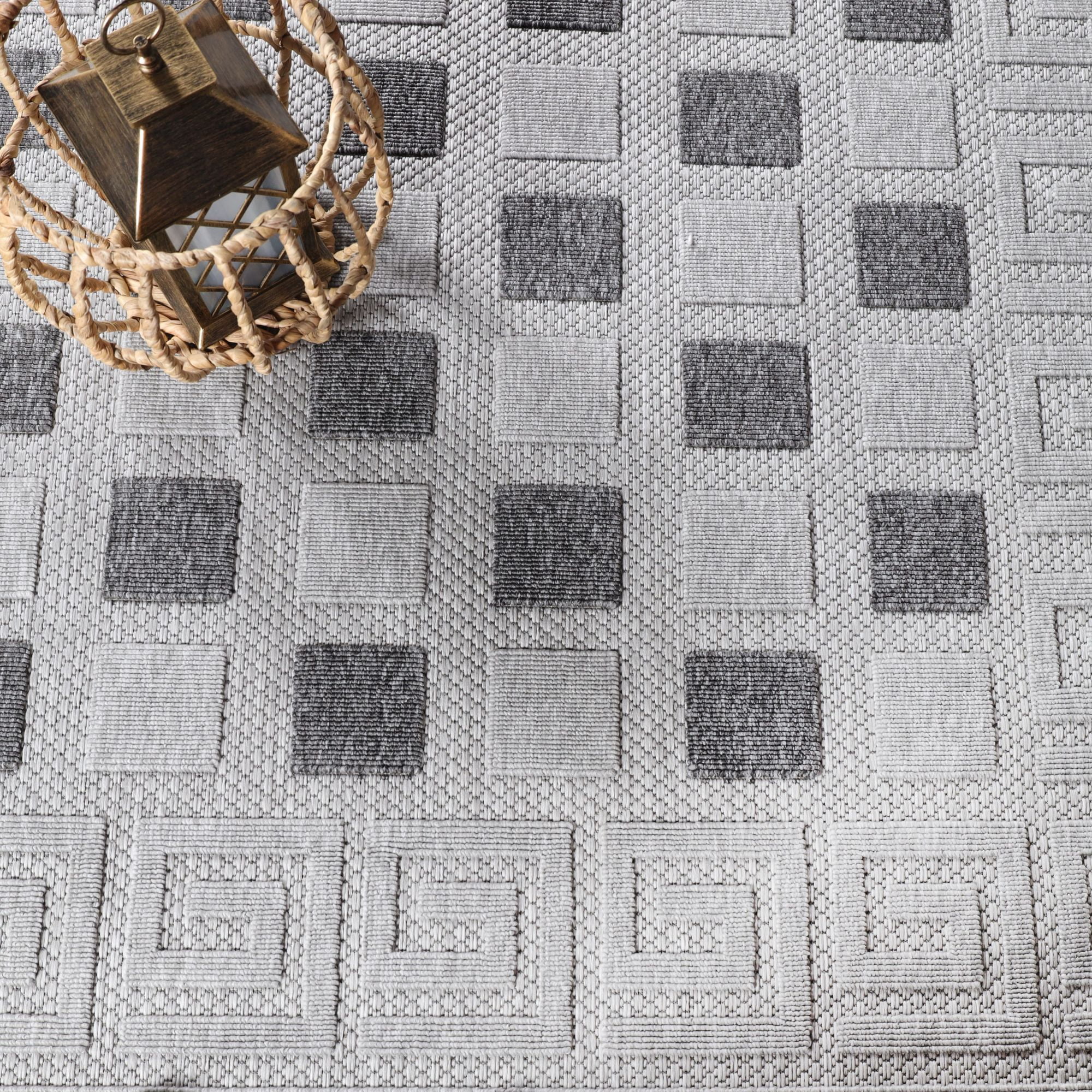 Modern Greek Key Geometric Indoor/Outdoor Area Rug, Gray, 6' x 8' 10"