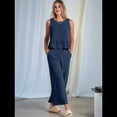 thumbnail image 4 of Conjunto de Chaleco Informal Sin Mangas con Cuello Redondo Plisado y Pantalones Cortos de Pierna para Mujer, Azul Marino, Talla S, 4 of 6