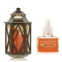 Yankee Candle Farmhouse Lantern with Light Scent-Plug Diffuser Unit with an Autumn Leaves Home Fragrance Electric Refill