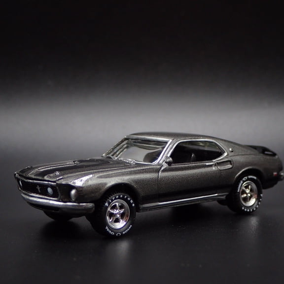 Open Box 1969 69 FORD MUSTANG BOSS 429 JOHN WICK 1/64 SCALE DIORAMA DIECAST MODEL CAR