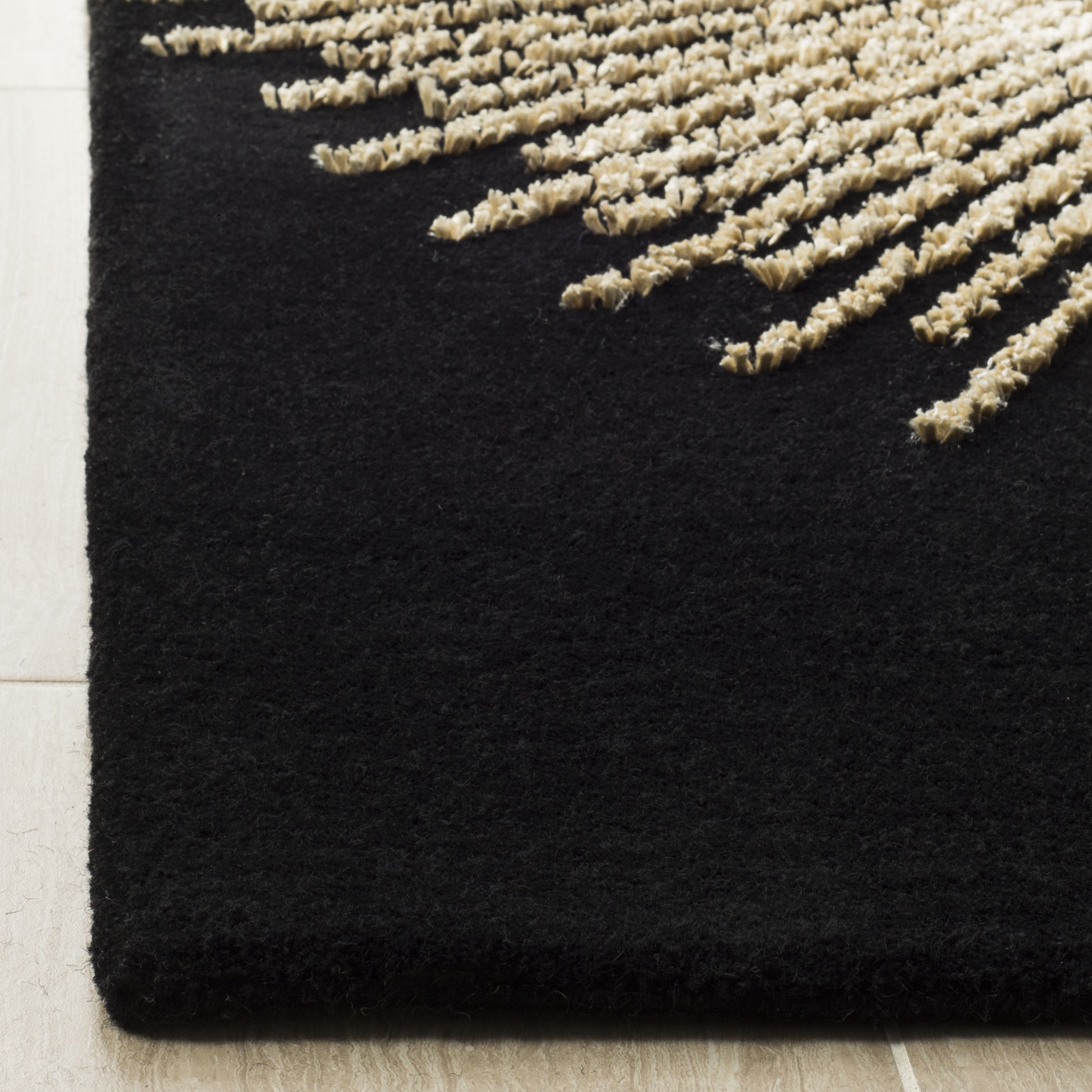 SAFAVIEH Soho Michelle Geometric Area Rug, Black/Beige, 10' x 10' Square