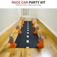 thumbnail image 4 of Set de decoración para fiestas 38 unidades 4E's Novelty coche de carreras con conos de tráfico y bandera, 4 of 8