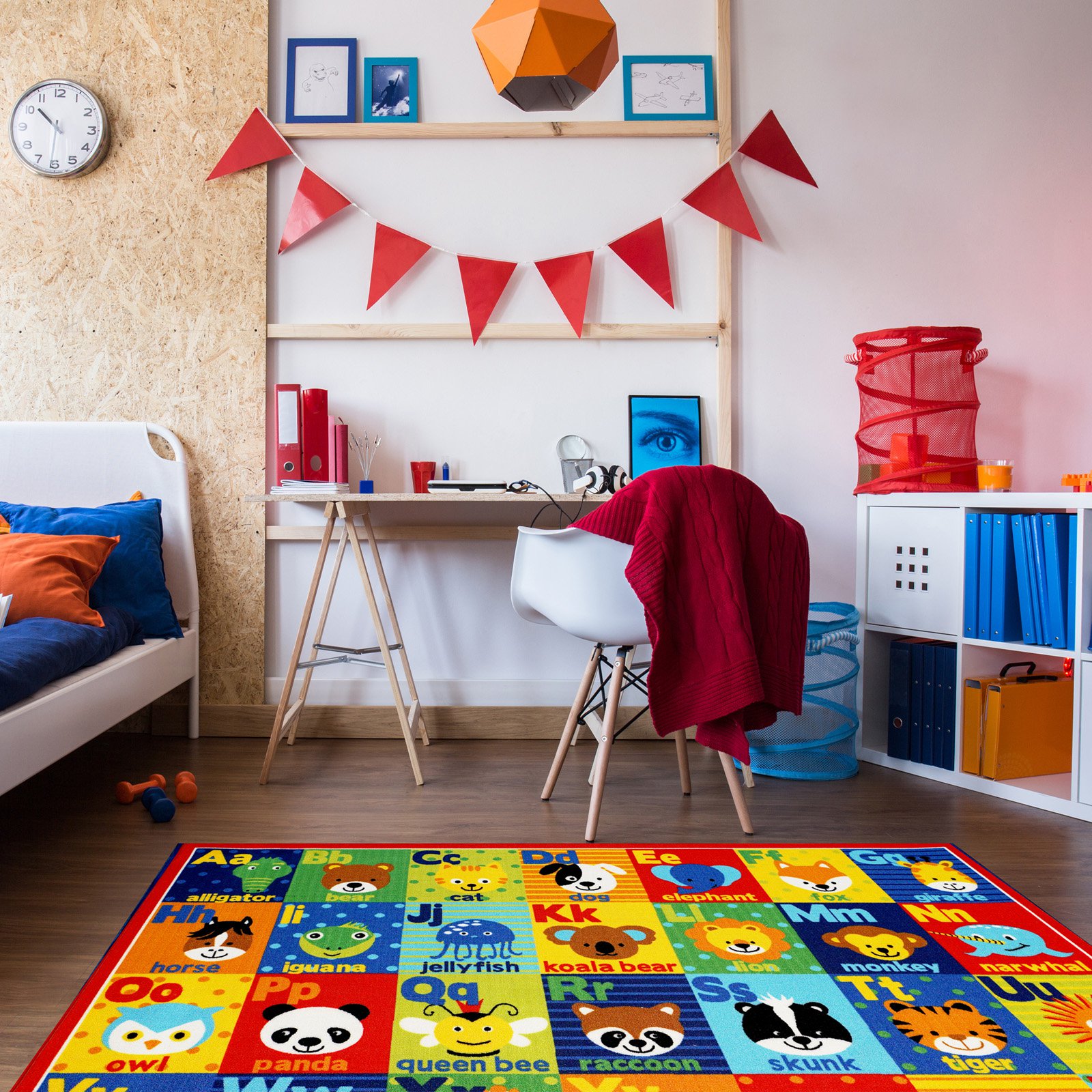 Smithsonian Alphabet Friends Rug, 5'3"x7'5", Multi-color