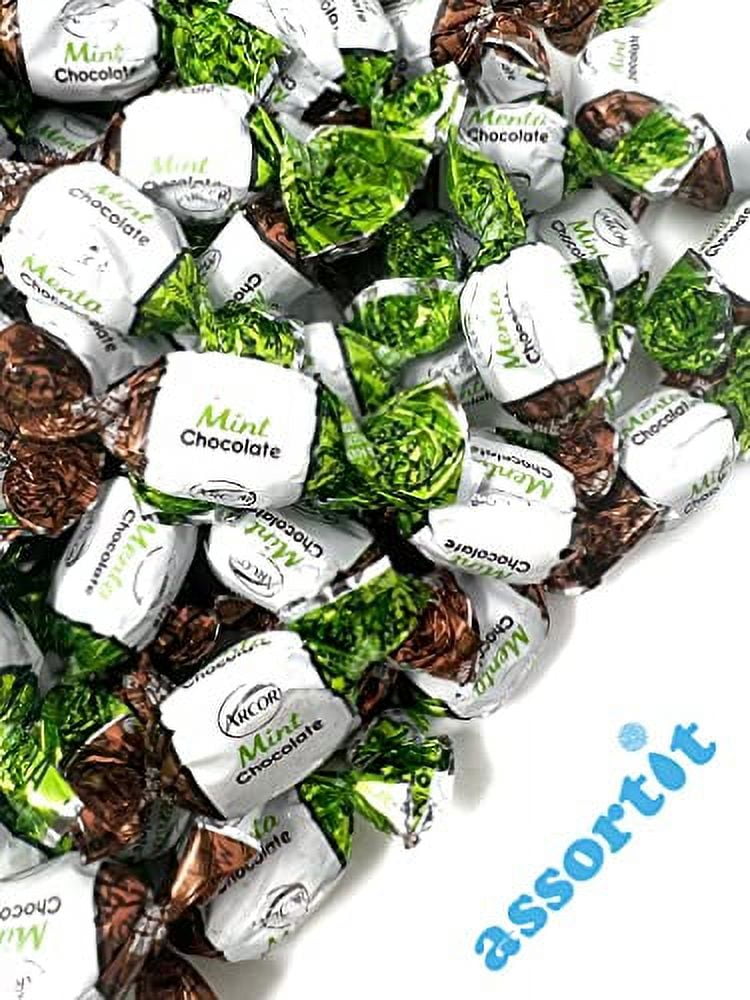 Chocolate-Filled Mints Hard Candies with Chocolate Center (96 oz)