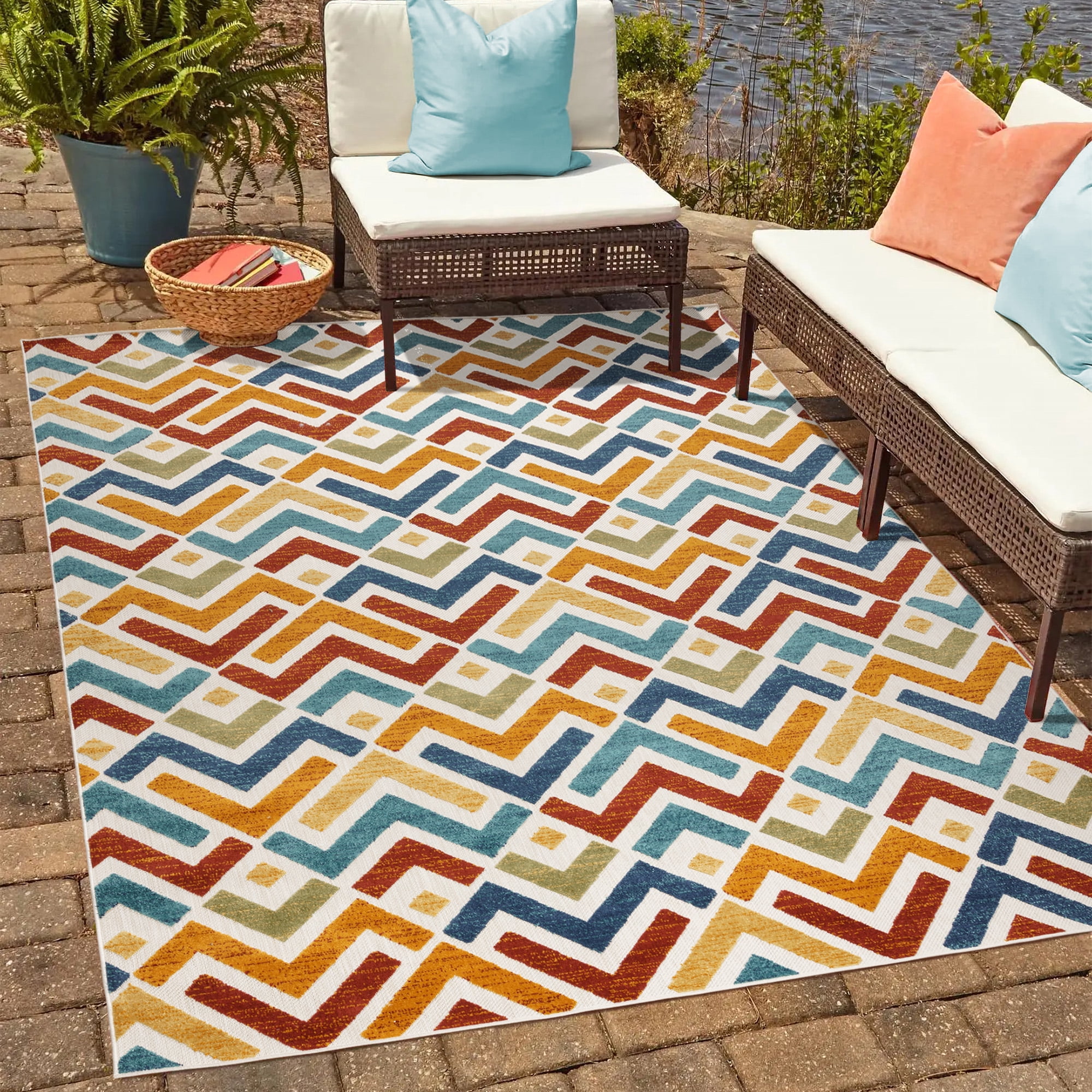 Kalari Tivra Indoor/ Outdoor Polypropylene Multi Flat Weave Area Rug, 8x10