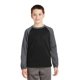 thumbnail image 1 of ST Sport-Wick Raglan Colorblock Fleece Crewneck para jóvenes XS Negro/Gris humo oscuro deporte-tek YST242, 1 of 1