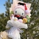 thumbnail image 2 of Dibujos animados My Melody Kuromi Cinnamoroll Con sombreros de graduación Ramo de Sanrio hecho a mano Regalos de graduación de Navidad para el día de San Valentín, 2 of 5