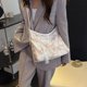 thumbnail image 5 of Bolsos de hombro ligeros de lujo de gran capacidad para mujer, nueva tendencia 2024, bolso de mano de estilo versátil con hilo de coser de alta calidad, 5 of 5