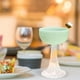 thumbnail image 3 of Vasos para beber, lindos tazones de helado con base para restaurantes, jugos, bebidas y ensaladas. Base transparente verde, 3 of 6