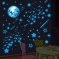 thumbnail image 2 of Adhesivos de pared Robmoda que brillan en la oscuridad con estrellas para techo, 2 of 7