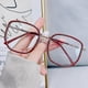 thumbnail image 4 of Gafas de bloqueo de luz azul, lindas gafas antifatiga para los ojos, gafas con montura a la moda para leer y jugar en la computadora, 4 of 5
