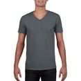 thumbnail image 4 of Gildan T-Shirt à Manches Courtes à Col en V Style Doux pour Hommes, 4 of 5