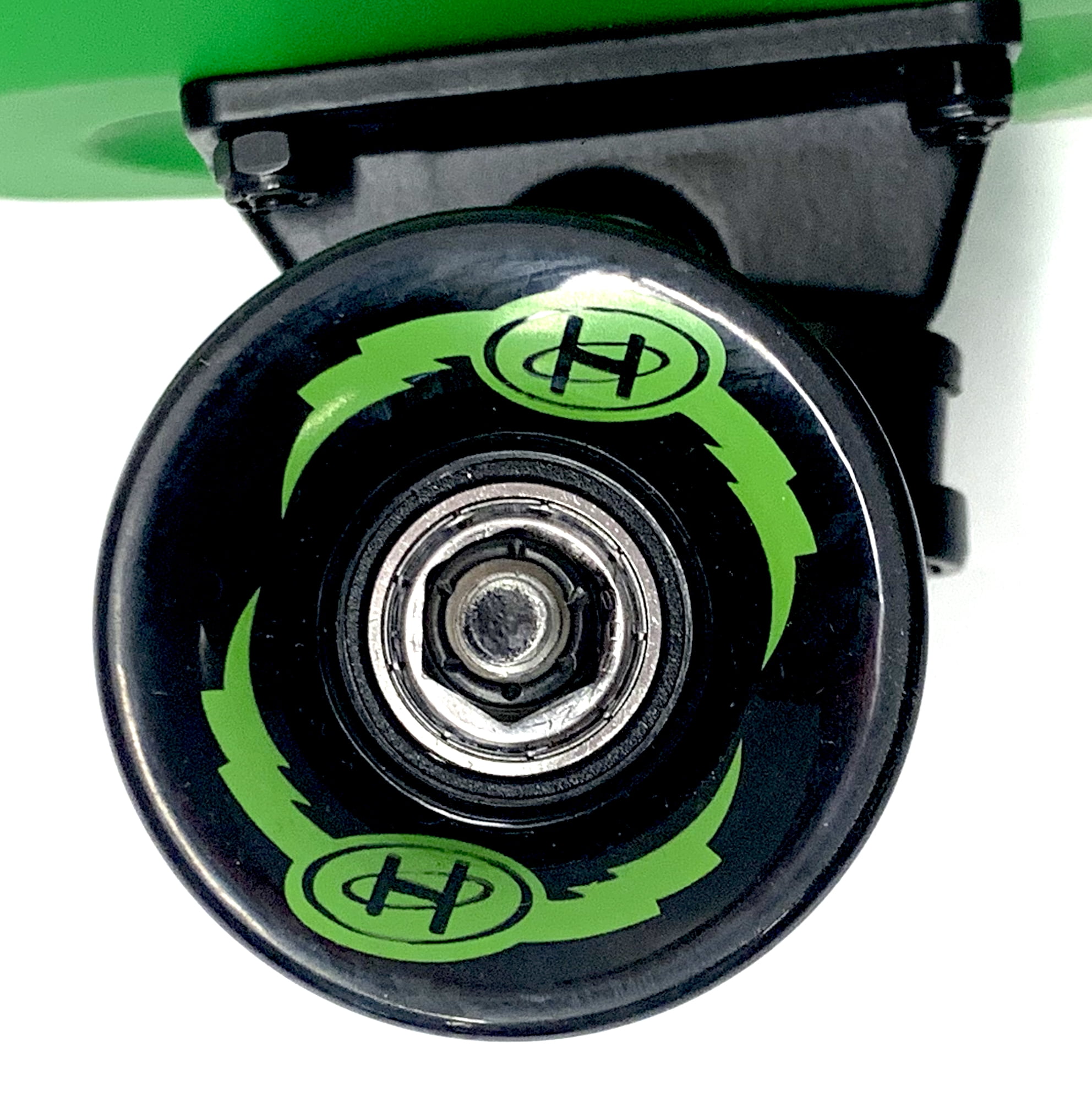 HALO Pro Retro Skateboard with build in Handle and Premium Wheels - Black and Green Deck