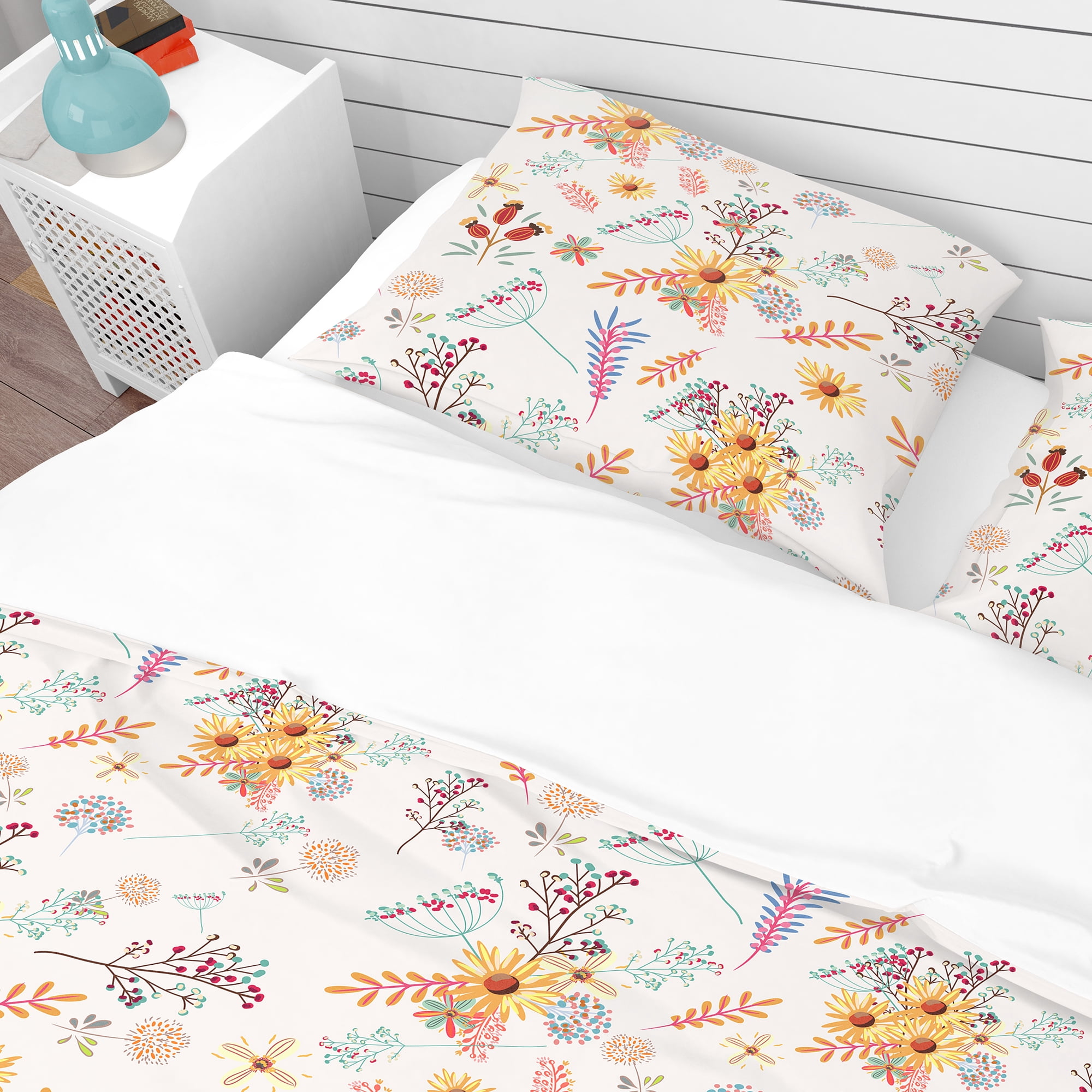 Designart 'Floral Pretty Pattern with Colorful Pastel Flowers' Bohemian & Eclectic Duvet Cover Set