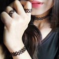 thumbnail image 2 of Conjunto de Collar y Pulsera elásticos Yashi con gargantilla de tatuaje bohemio vintage Negro Talla única, 2 of 5