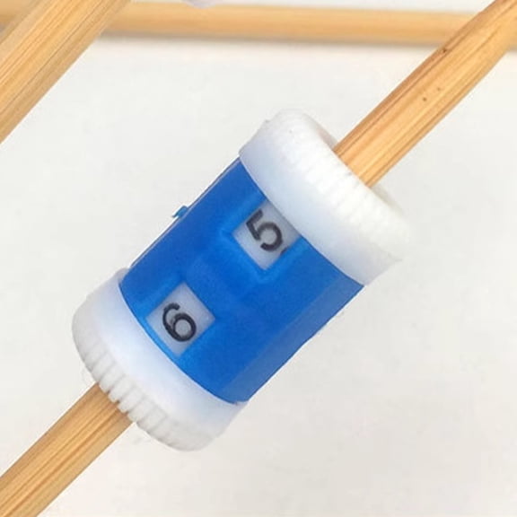NIAIZEK 10Pcs Plastic Knit Row Counters with Holder for Sweater Scarf Hat Projects