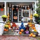 thumbnail image 4 of Pancarta de Halloween de truco o trato para exteriores, letrero colgante de Halloween para la puerta principal, decoraciones de Halloween, 4 of 5