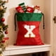 thumbnail image 4 of Bolsa de regalo navideña con cordón, 26 letras, poliéster rojo, 30 x 38 cm | Bolsa reutilizable para dulces navideños, pequeña bolsa para envolver regalos, organizador de decoración festiva, 4 of 6