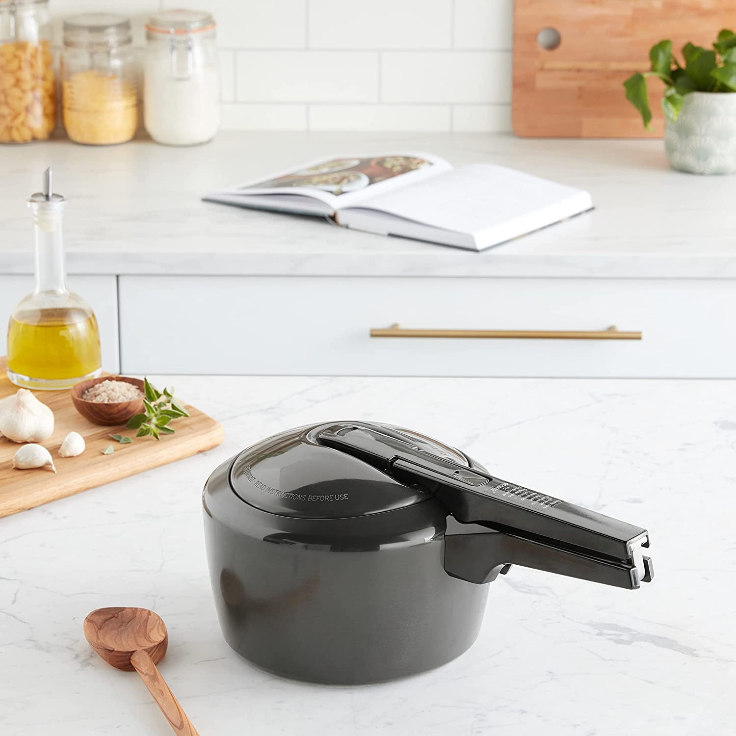 Free Shipping Futura By Hawkins Hard Anodized 3.0 Litre Pressure Cooker Walmart