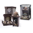 thumbnail image 2 of La Noble Colección Harry Potter Criaturas Mágicas: No.10 Gringotts Goblin, 2 of 23