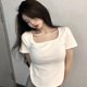 thumbnail image 4 of Camiseta de manga corta Blusa básica sin costuras con cuello cuadrado informal ajustada para verano, 4 of 5