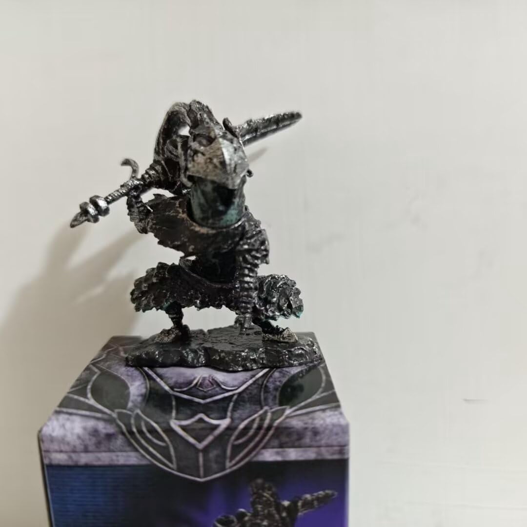 Newly Artorias Figure Squatting Fighting Artorias Action Figures 7cm/2.8inch PVC Collectible Decorations Handicrafts Souvenirs for Anime Fans Gifts