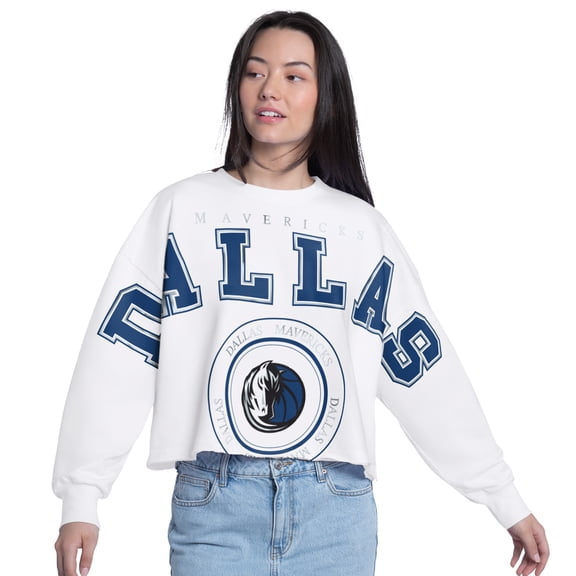 Women's G-III 4Her by Carl Banks White Dallas Mavericks Bleachers Cropped French Terry Sweatshirt