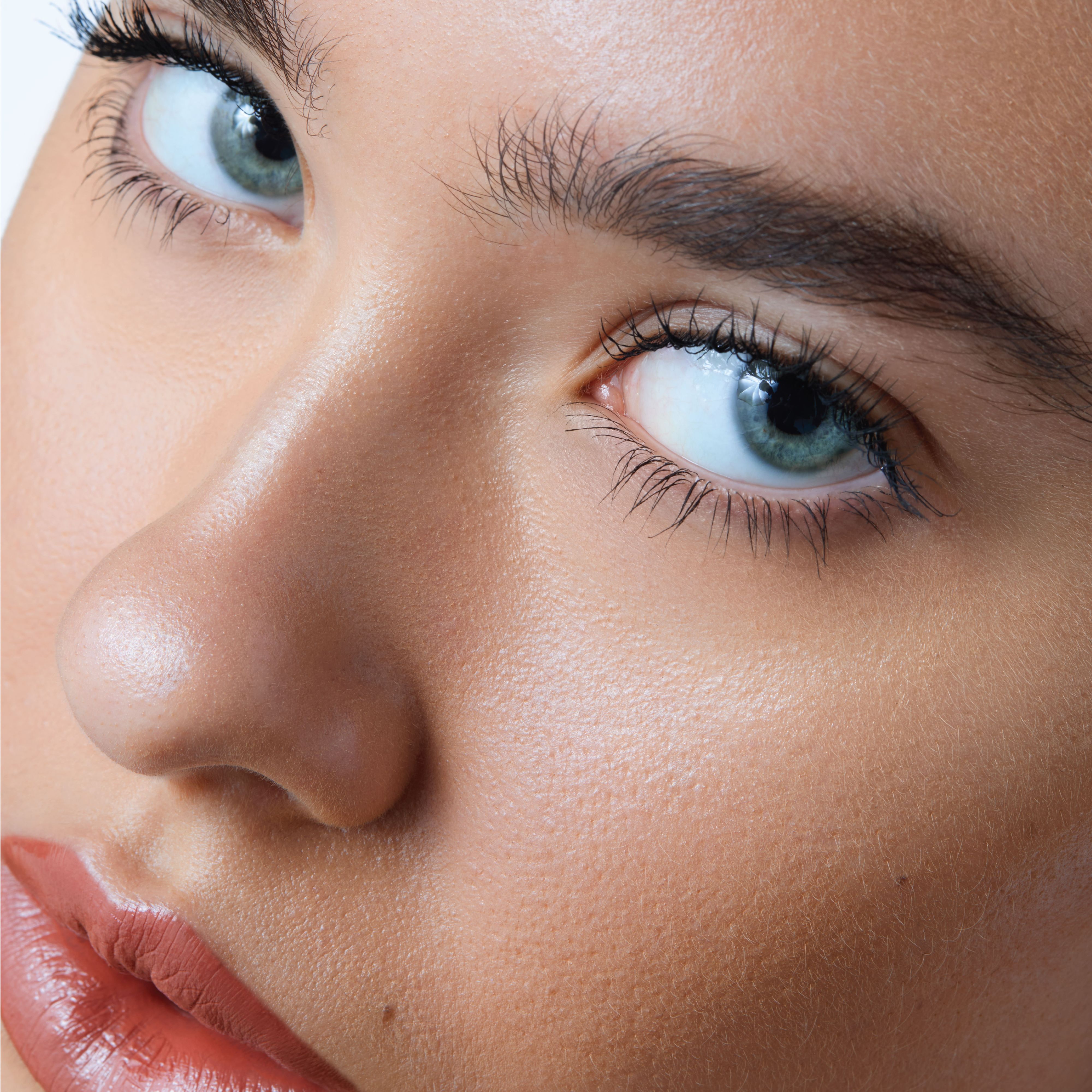 Nude By Nature Awaken Lengthening Mascara, 01 Black