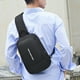 thumbnail image 2 of Negro * Bolso bandolera antirrobo, mochila de pecho con carga, mochila de hombro para hombres y mujeres, 2 of 5