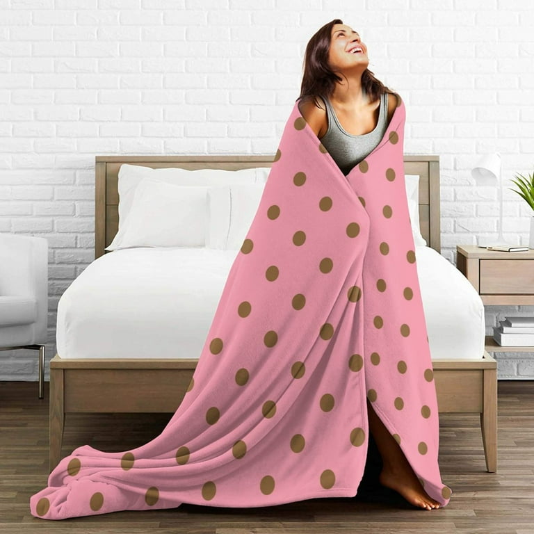 Polka dot fleece blanket new arrivals