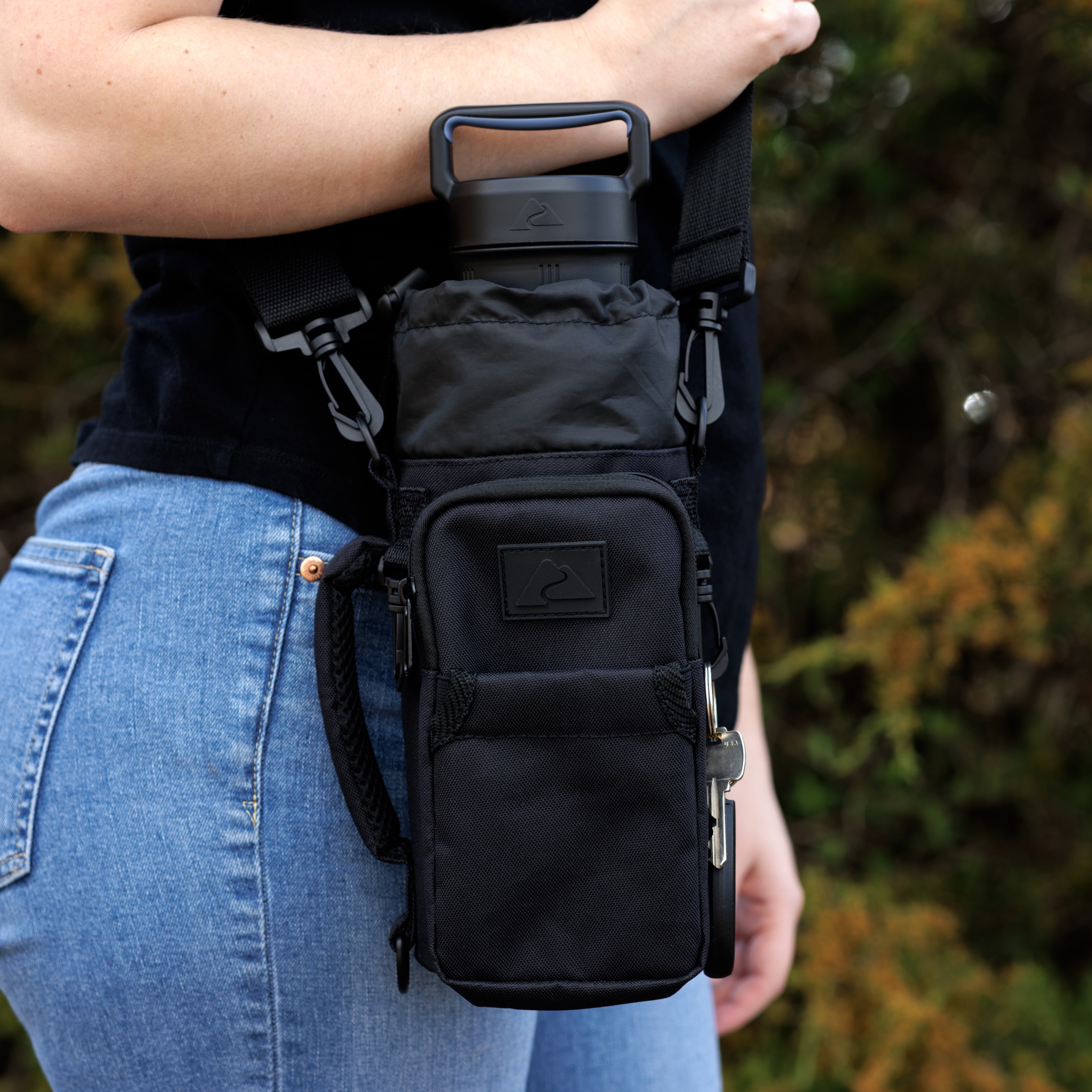 (3 pack) Ozark Trail 32-40 fl oz Water Bottle Sling with Shoulder Strap and Front Zipper Pocket, Black