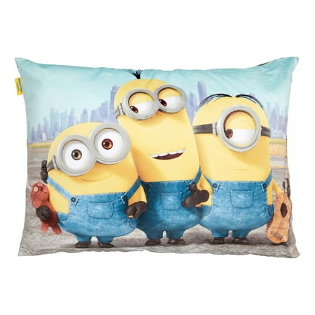Universal Despicable Me Minions 20 X 26 Bed Pillow 1 Each