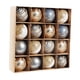 thumbnail image 2 of Juego de 16 bolas navideñas irrompibles para decorar el árbol de Navidad. Azul y blanco, 2 of 9