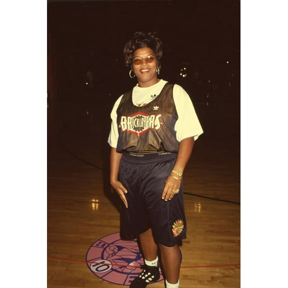 Queen Latifah In Basketball Shorts And Jersey Rock N' Jock B-Ball Jam Photo Print (8 x 10) - Item # CPA1970