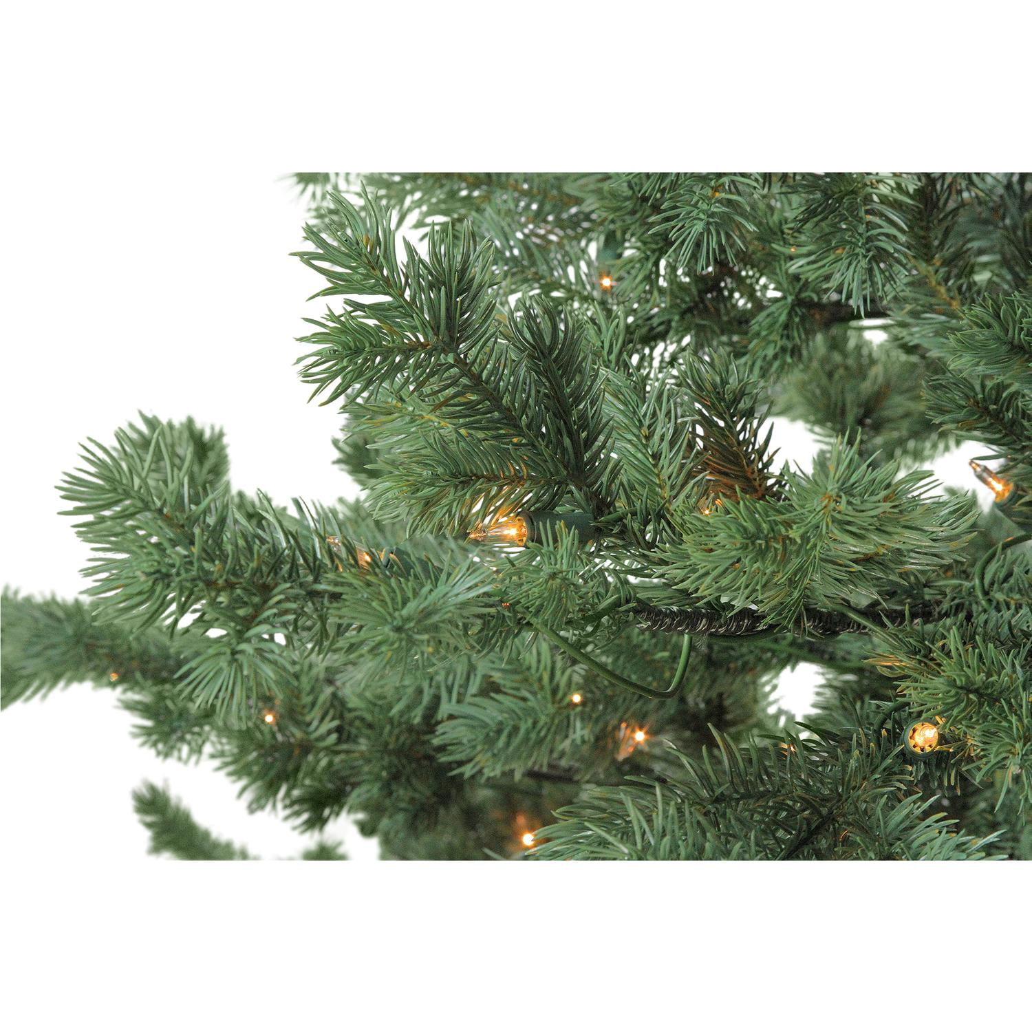 7.5' Pre-lit Mountain Pine Artificial Christmas Tree - Clear Lights