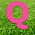 thumbnail image 1 of Advanced Graphics 3373 Panneau de Jardin Lettre Q 20 x 15 Po, Rose, 1 of 1
