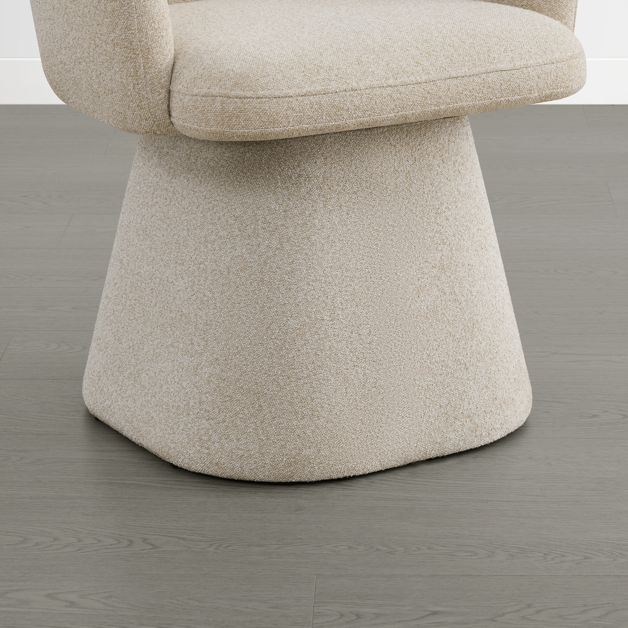 Spruce & Spring 360° Swivel Dining Chair, Spill-Proof & Stain Resistant Barrel Armchair with Rotating Base, Modern Upholstered Seat and Removable Back Support Pillow for Kitchen Living Room, Sand