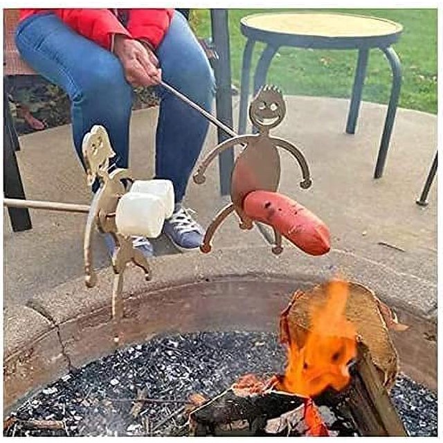 Asador para perros calientes, asador de malvaviscos de acero inoxidable, herramientas novedosas para barbacoa, tenedores para barbacoa, accesorios para fogatas, hogueras y parrilla (Hot Dog Boy + Marshmallow Girl) JM