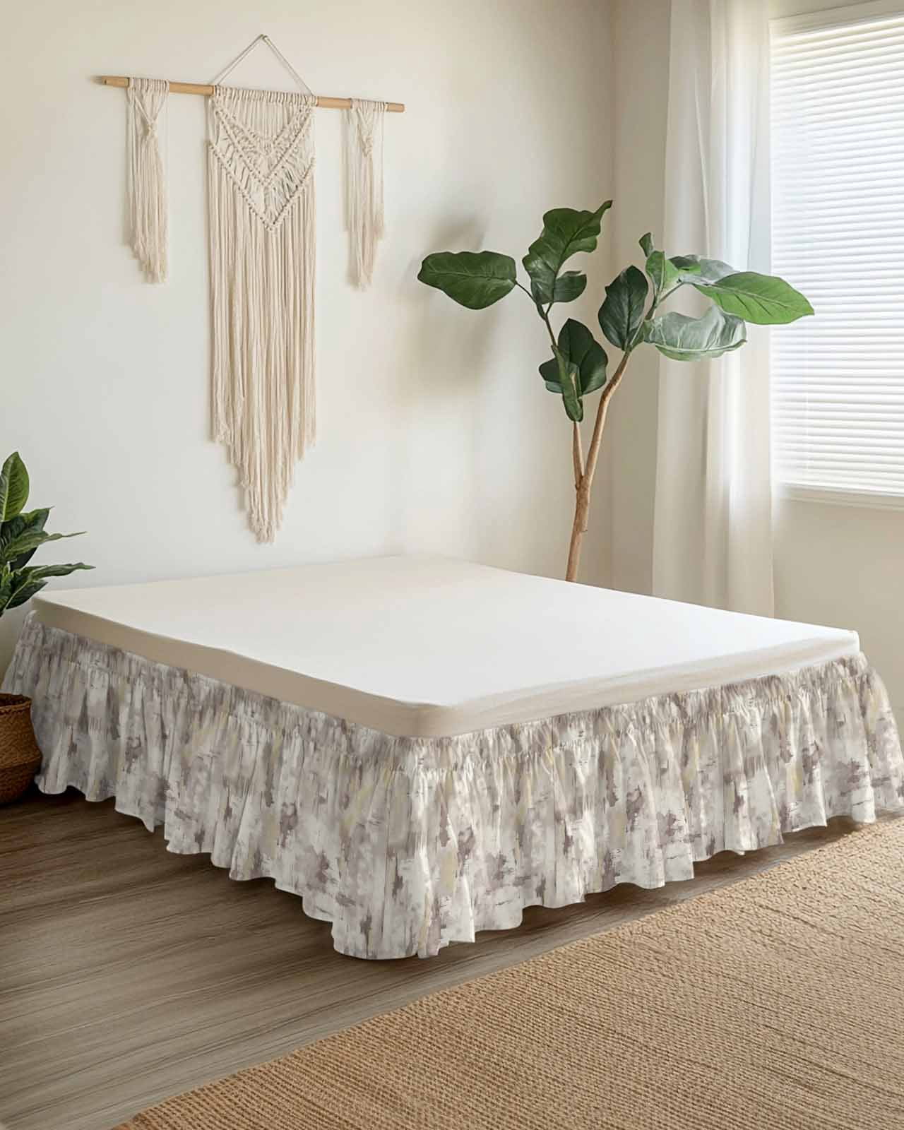 Abstract Brown Wrap Around Bed Skirts for King Bed 18" Drop,Bed Skirt with Adjustable Elastic Belt Dust Ruffle Bed Valance for Bedroom Hotel Retro Country Rustic Street Oil Paint Art Bed Frame Cover