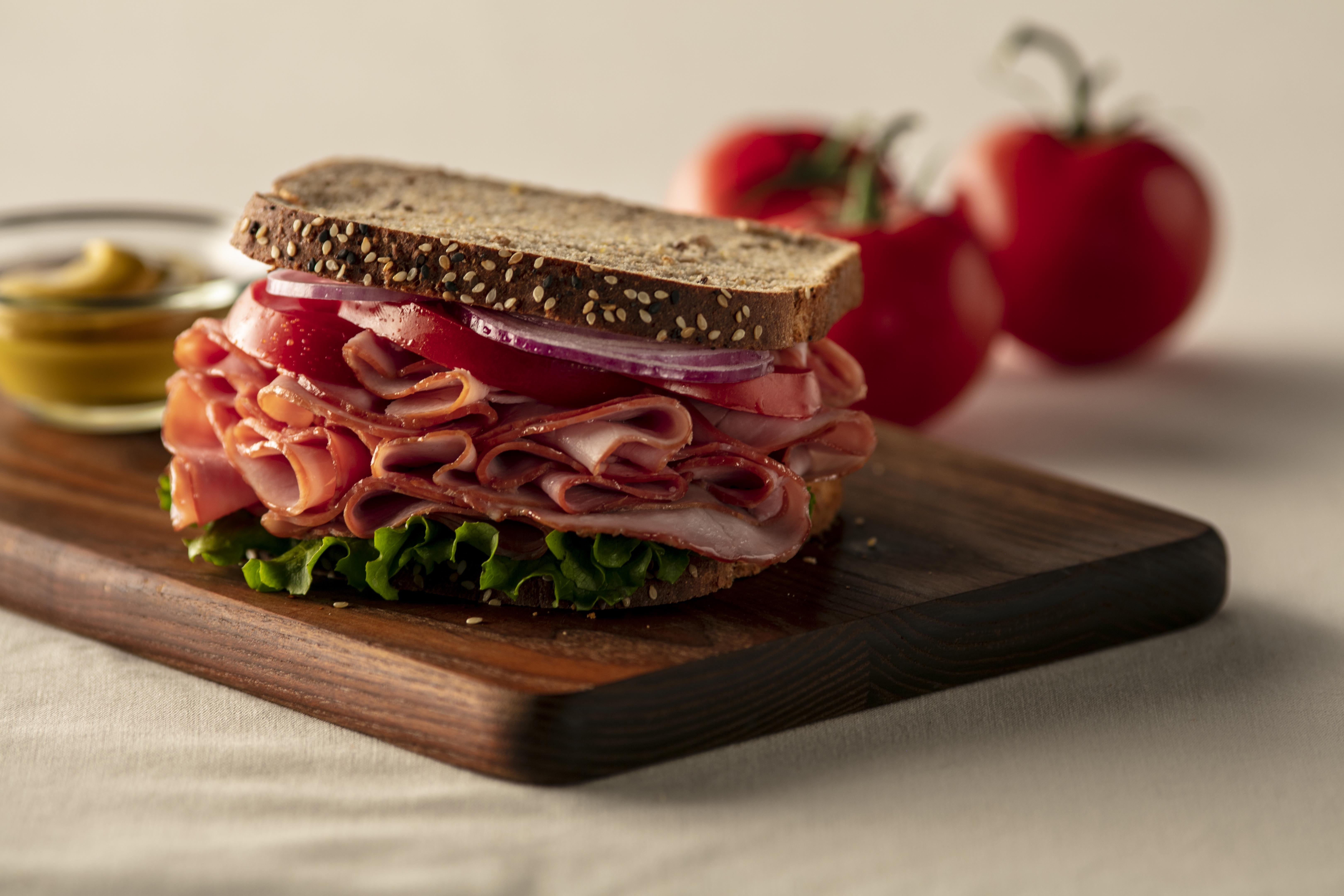 Sahlen's All Natural Smokehouse Carved Off The Bone Ham 97 Percent Fat Free Lunch Meat, Deli Sliced