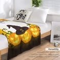 thumbnail image 4 of Mantas de vellón con calabazas naranjas de Halloween, manta de franela suave y acogedora para adultos, manta difusa ligera y lavable, regalo para niñas y niños de 50 x 60 pulgadas, 4 of 6
