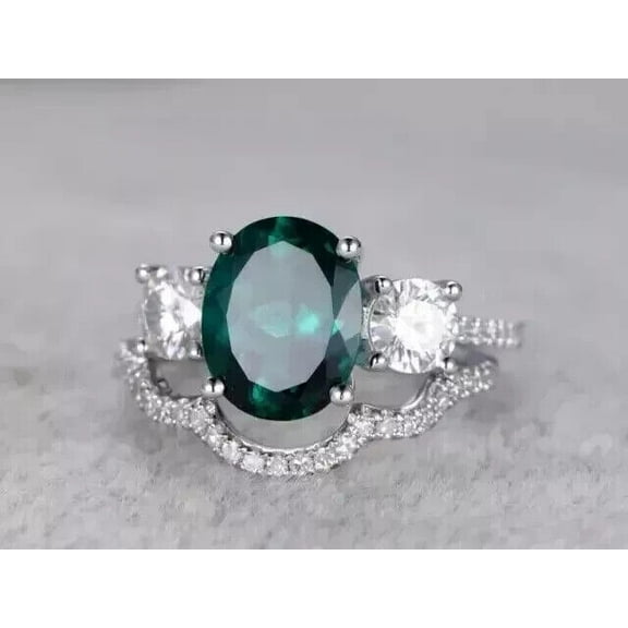 2Ct Oval Cut Lab-Created Green Emerald Women's Wedding Bridal Ring Set 14K White Gold Plated