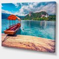 thumbnail image 2 of Bateau dans le Lac Saigné à Julian Alps - Grand Paysage Impression sur Toile, 2 of 4