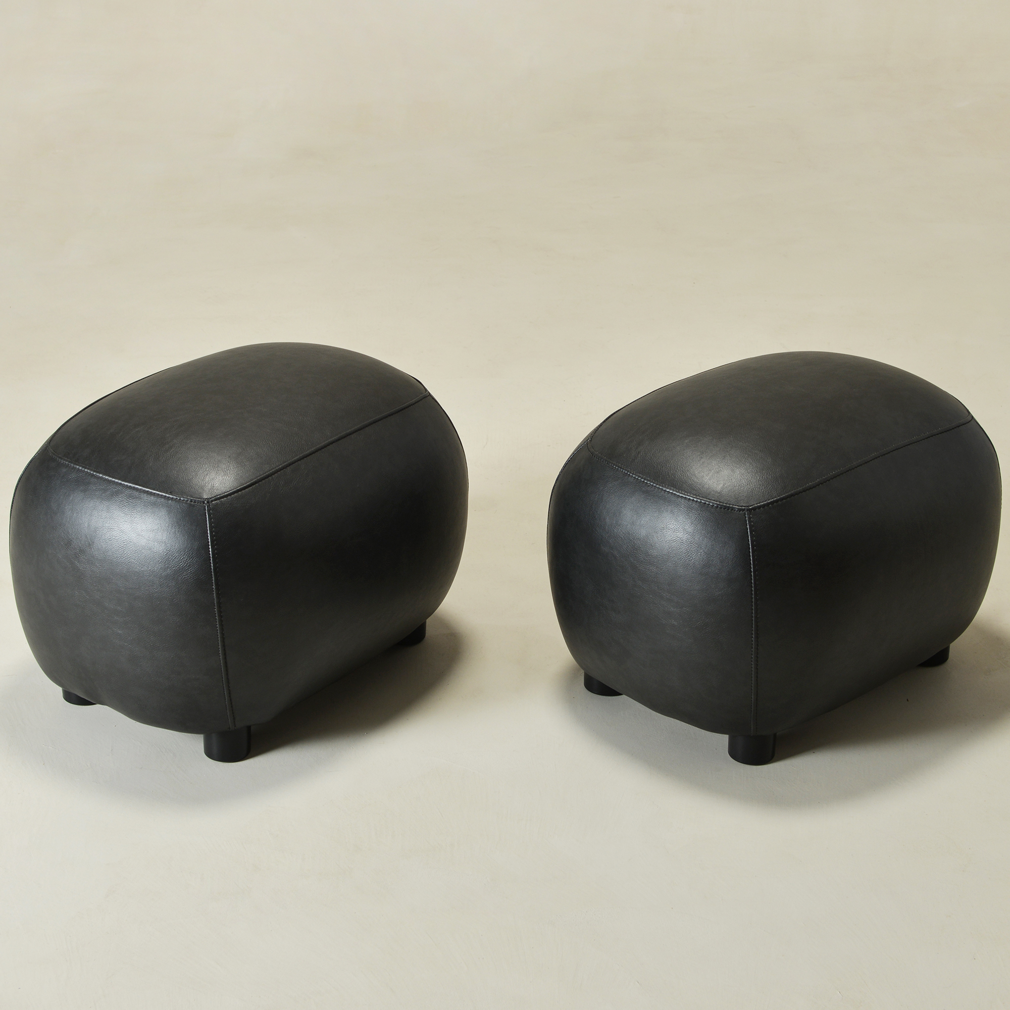23" Wide Faux Leather Upholstered Ottoman Set of 2, Mid-Century Modern Living Room Footrest with Soft Padded Seat, Footstool for Bedroom, Entryway or Living Room, Black