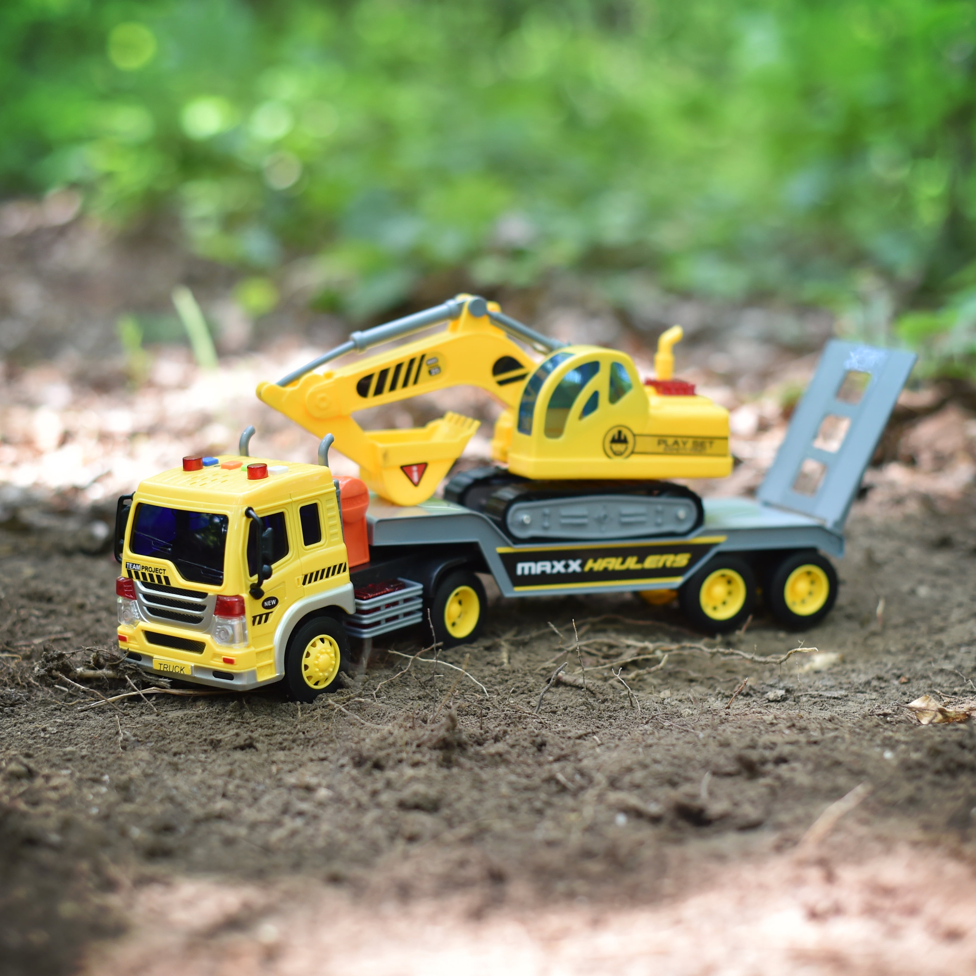 maxx action excavator