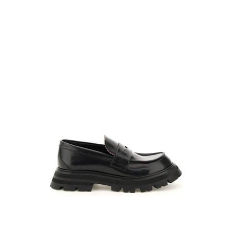 

Alexander Mcqueen Wander Leather Moccasin Women