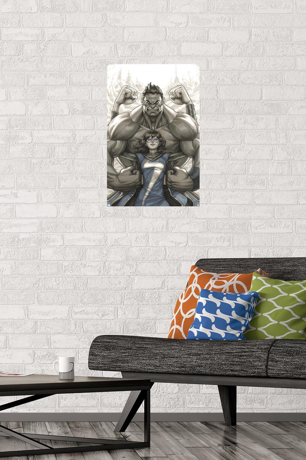 Marvel Comics - Ms. Marvel and Hulk - Champions #1 Wall Poster, 14.725" x 22.375"
